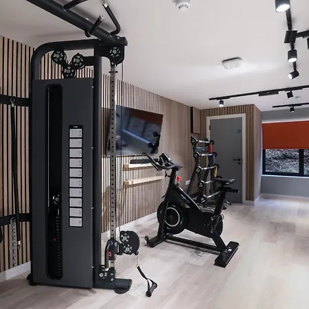 For Students Only - St Mark's Court In شقة ليدز