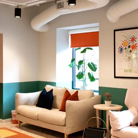 Apartment For Students Only - St Mark's Court In