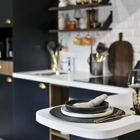 شقة For Students Only - St Mark's Court In *