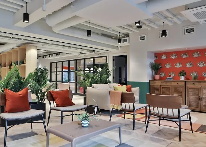 아파트 For Students Only - St Mark's Court In *