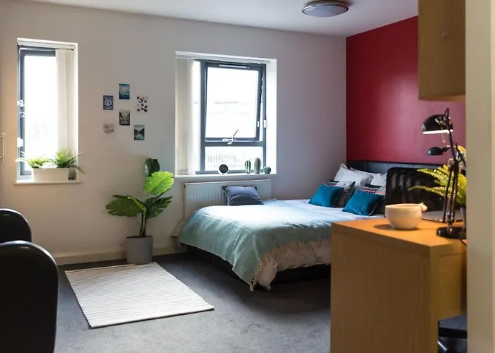 Апартаменти For Students Only - St Mark's Court In